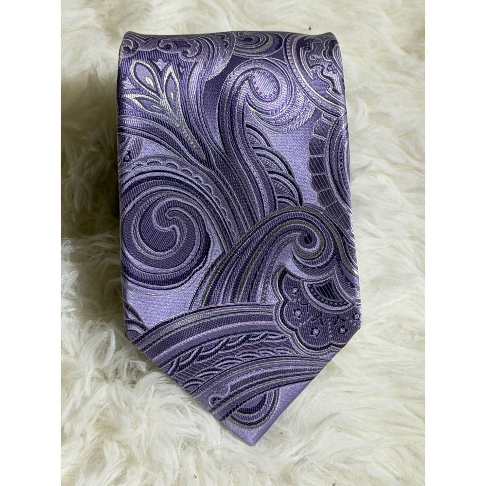 Donald Trump Necktie Mens Purple Paisley Signature Collection Silk Formal Tie